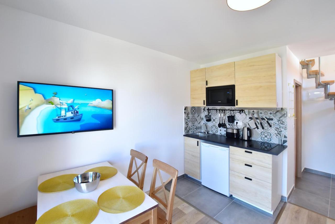 Appartement Olive Tree à Stari Grad  Extérieur photo