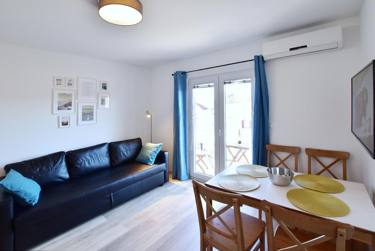 Appartement Olive Tree à Stari Grad  Extérieur photo